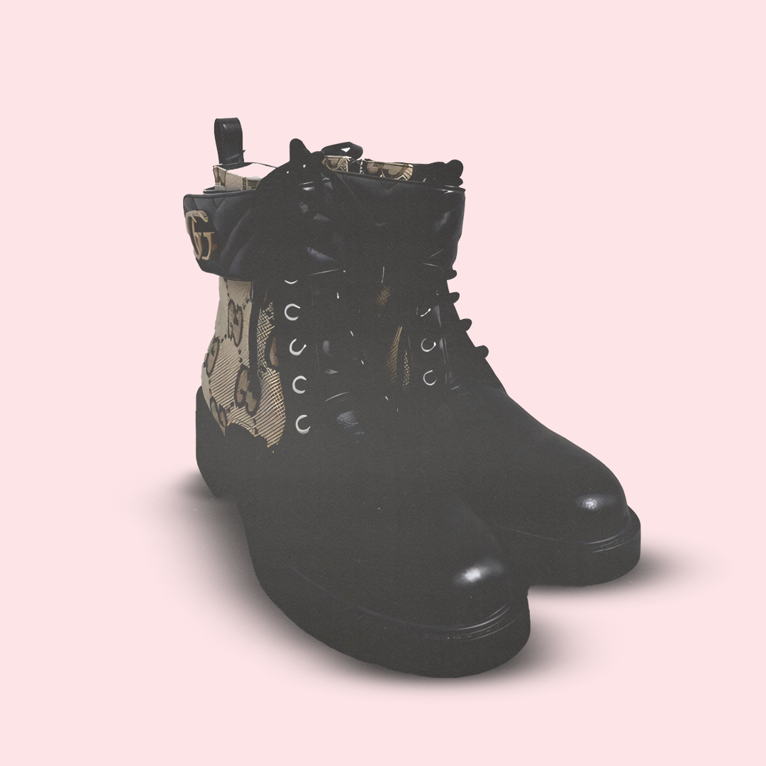 GG black leather boots