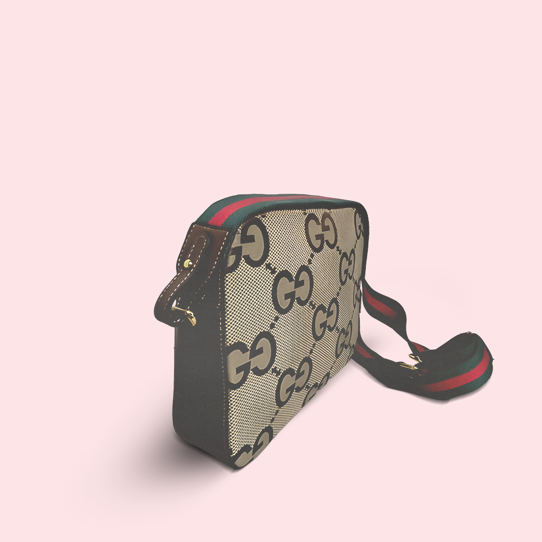 GG jumbo canvass messenger bag